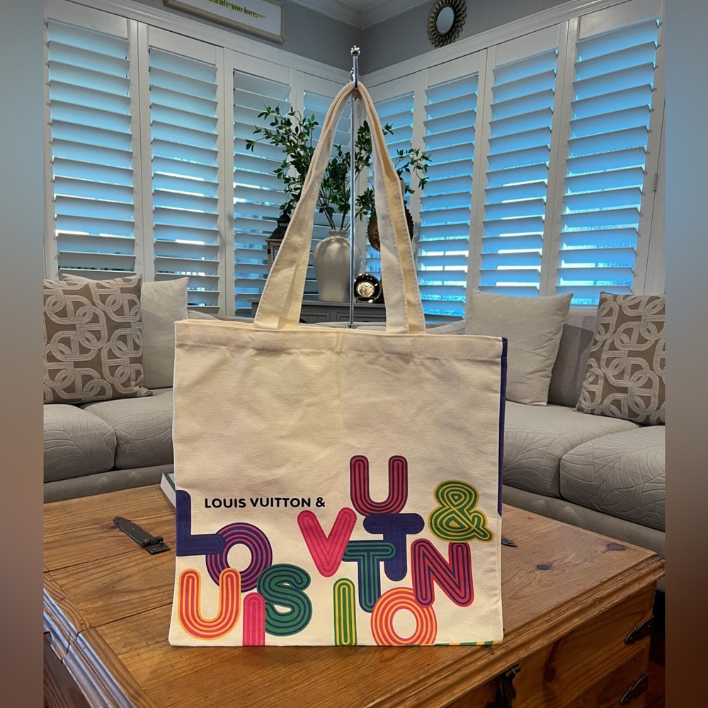 Louis Vuitton Multicolor Canvas Tote NEW - Picture 2 of 16